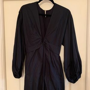 BEAUTIFUL ROOMY BLACK DRESS!